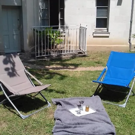 Apartment De Charme Bord De Loire