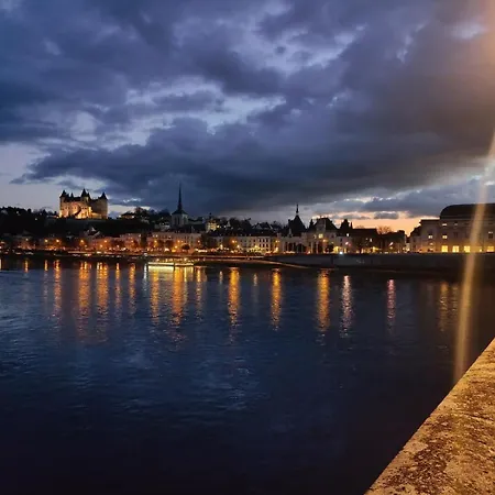 De Charme Bord De Loire 아파트