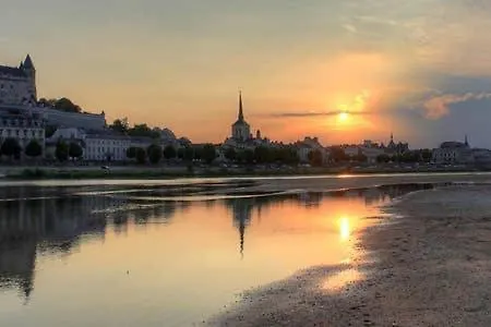 De Charme Bord De Loire 아파트